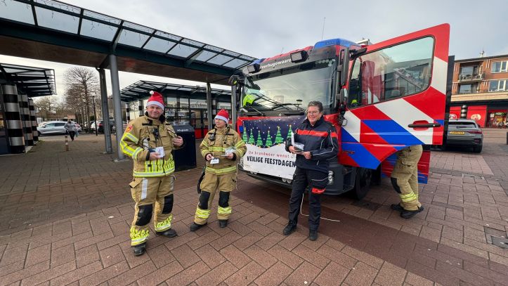 Brandweer geeft brandveiligheidstips aan inwoners voor tijdens de feestdagen